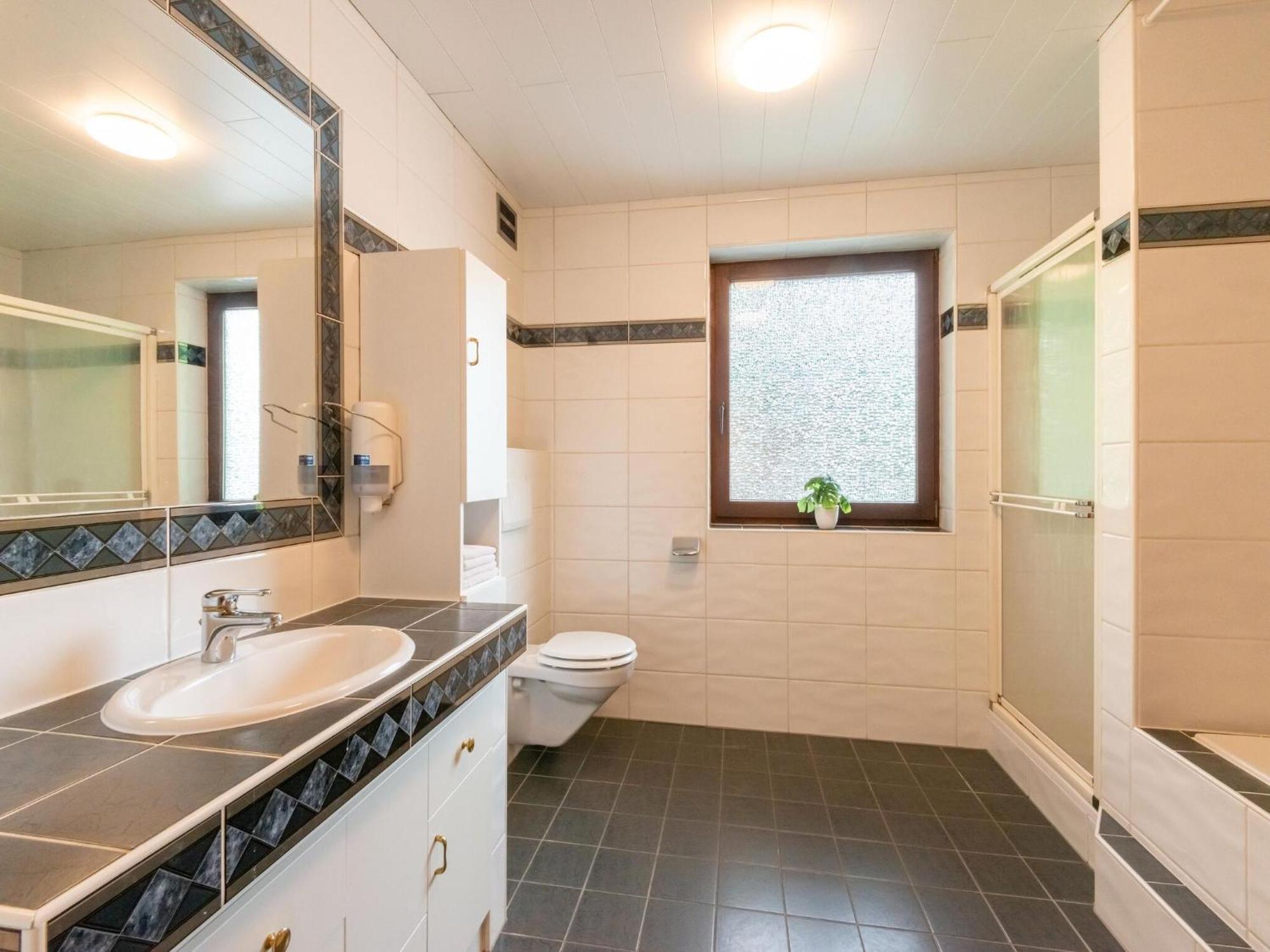 Property In Kirchbichl Ngoại thất bức ảnh